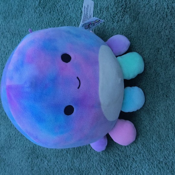 mary the octopus squishmallow - Picture 3 of 4